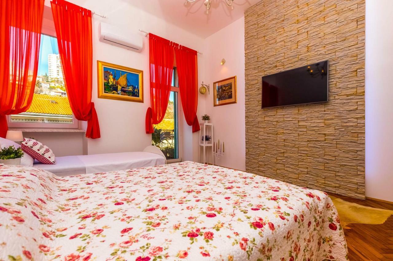 Conty Apartment Rijeka Eksteriør billede